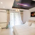Apartment Kler-Elegant Stay Ali Demi